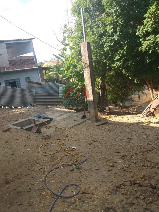 Casa à venda com 3 quartos, 1 banheiro, 2 vagas e 990m² no Paraíso, Resende (RJ) — foto 17 de 22