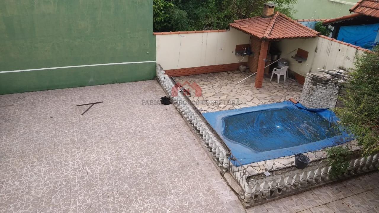 Casa à venda com 4 quartos, 2 suítes, 2 vagas e 244m² no Jardim Itatiaia, Itatiaia (RJ) — foto 5 de 10